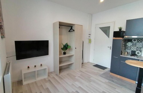 Tonneins Apartment | Studio cosy Brick Home Gare à 100m