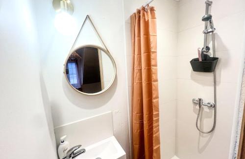 Saint-Nazaire Apartment | Studio cosy Centre-ville, proche gare et plage