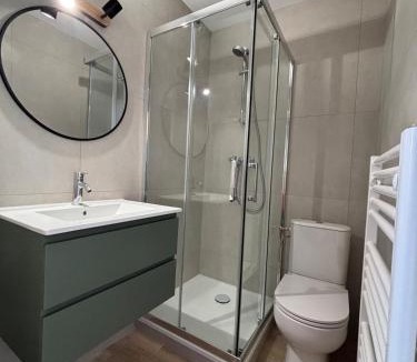 Centre-ville rive gauche Apartment | Studio cosy - centre ville Laval