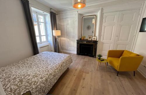 Thizy-les-Bourgs Apartment | Studio Cosy Charme Ancien