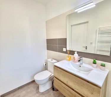 Toulouse North Apartment | Studio Cosy - CLIM & Parking & WIFI