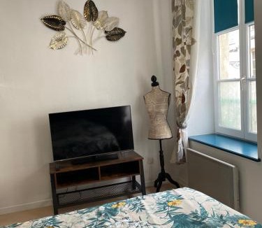 Verdun Apartment | Studio cosy confortable en centre ville