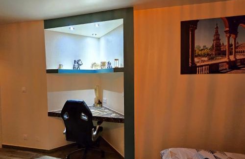 Vaulx-en-Velin Apartment | Studio cosy confort moderne