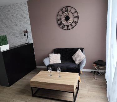 Elancourt Apartment | Studio Cosy Elancourt, Les terrasses d'Héricé