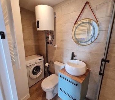 Beauvais Apartment | Studio cosy et fonctionnel