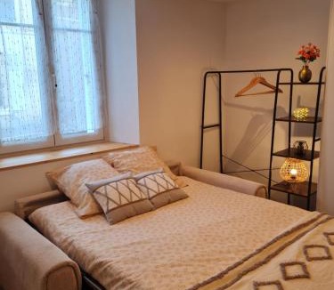 Beauvais Apartment | Studio cosy et fonctionnel