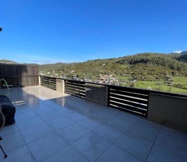 Beuil Apartment | Studio cosy et sa terrasse