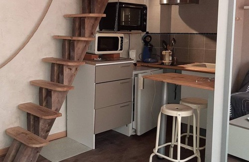 Chatel-Guyon Apartment | Studio Cosy