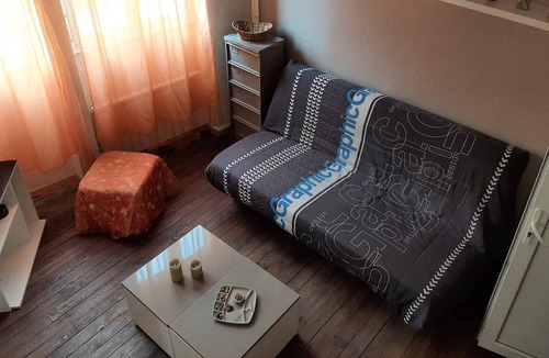 Chatel-Guyon Apartment | Studio Cosy