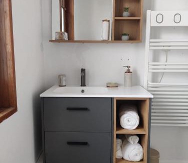 Feuquieres Apartment | Studio Cosy