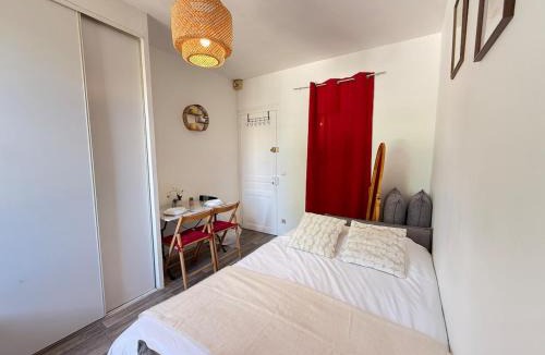 Margny-les-Compiegne Apartment | Studio cosy parking