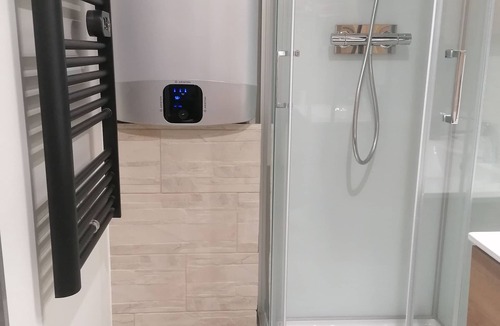 Oye-et-Pallet Apartment | Studio Cosy