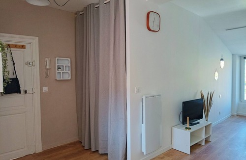 Millau Apartment | Studio Cosy - Plein Cœur Millau
