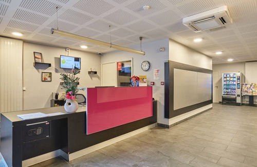 Perrache Apartment | Studio Cosy pour 2 avec Kitchenette | TV