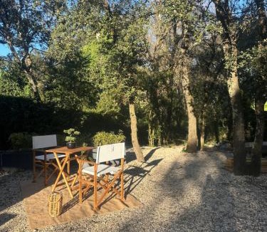 Vers-Pont-du-Gard Apartment | Studio cosy près du Pont du Gard