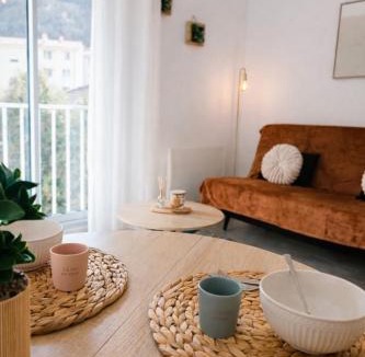 Digne-les-Bains Apartment | Studio cosy proche Thermes avec parking gratuit