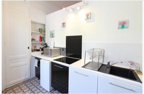 Quartier Vieux Marche-Cathedrale Apartment | Studio cosy proche gare