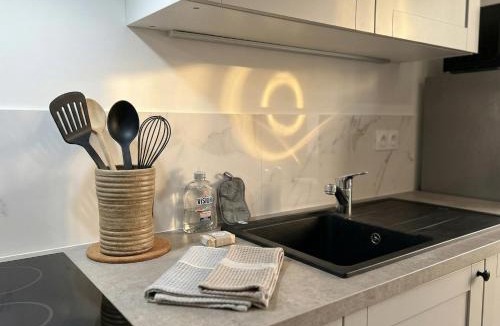 Orleans Apartment | Studio Cosy Rénové Orléans Sud - Parking & Centre 12min