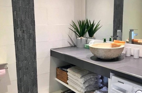 Cul de Sac Apartment | studio cosy sur la plage d'orient baie