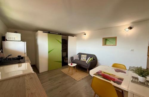 Laudun Apartment | Studio cosy tout équipé