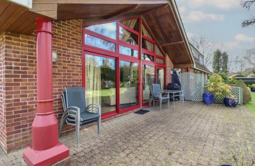 Surlingham House | Studio Cottage