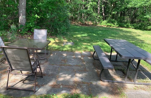 North Eastham Cottage | Studio Cottage w/Oak Floors and Knotty Pine Walls (CS0003)