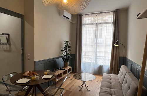 Narbonne Apartment | Studio Cours République