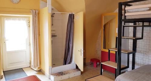 Aydat Apartment | Studio cozy à Aydat avec air conditionné, 26 m²