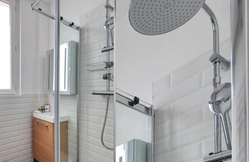 Center Apartment | Studio Cozy - by So Homy, - 1 Bed Room 2 People
