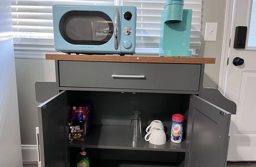 Southwest Raleigh House | Studio - Cozy/Comfy 1 mile away from Lochmere and 3 from 440