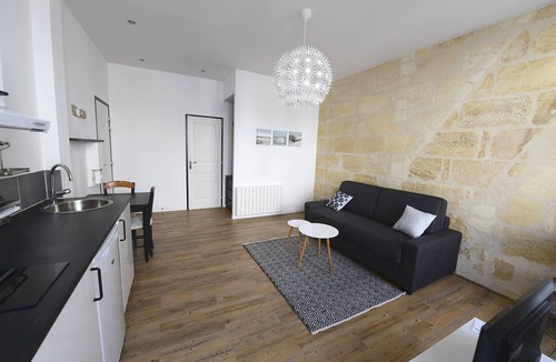Bordeaux Sud Apartment | ★ STUDIO ★ COZY ★ PARKING (optional) ★ SWEETHOMEBORDEAUX