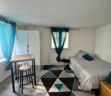 Claye-Souilly Apartment | Studio Cozy proche aéroport CDG
