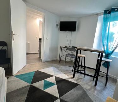 Claye-Souilly Apartment | Studio Cozy proche aéroport CDG