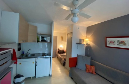 Lamalou-les-Bains Apartment | Studio cure - Résidence Plein Soleil