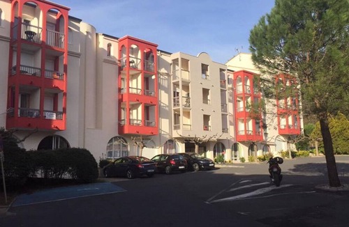 Lamalou-les-Bains Apartment | Studio cure - Résidence Plein Soleil