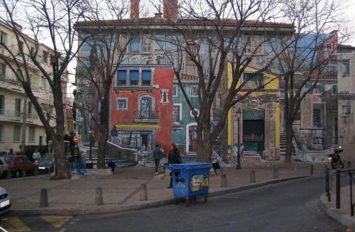Gares Apartment | Studio CV - Calme, clair avec terrasse