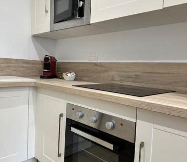 Sainghin-en-Weppes Apartment | Studio d'Hôtes Victoire