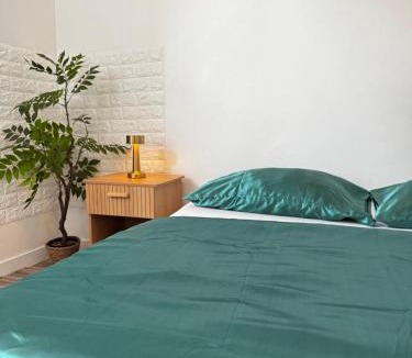 Corbeil-Essonnes Apartment | studio d'hote