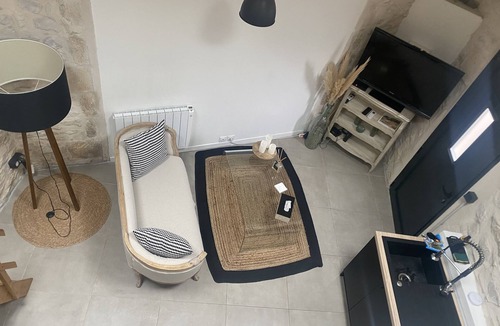 Vergeze Apartment | Studio d Inès