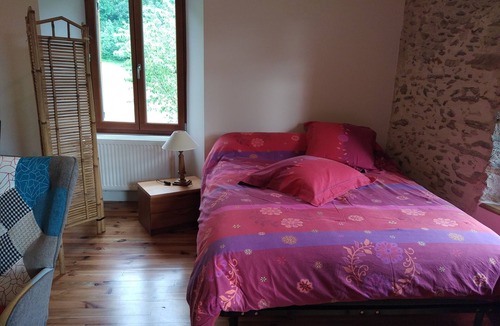 Saint-Pierre-de-Soucy Apartment | Studio Dans une Ferme Savoyarde. Entourés de nos Ânes, Pour un Repos Mérité