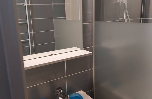 Saint-Palais-sur-Mer Apartment | Studio Dans Résidence Avec Accès Direct à la Plage
