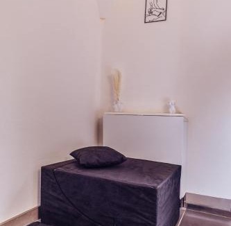 Blesignac Apartment | Studio dans les bois