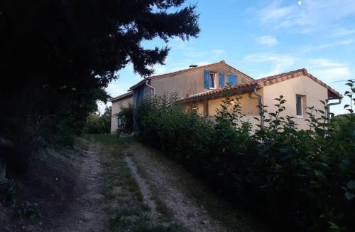 Mas-Saintes-Puelles Apartment | Studio dans un cadre champêtre