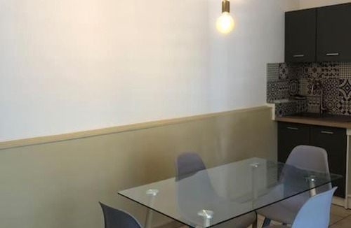 Parignargues House | Studio de 38 mètres carrés