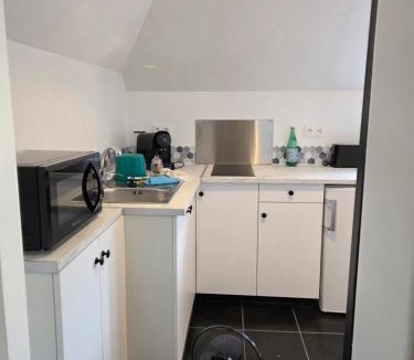 Morgny-la-Pommeraye Apartment | studio de charme