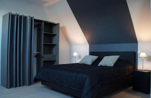Halluin Apartment | Studio de charme à la ferme près de Lille, 50m² avec cuisine équipée et parking sécurisé - FR-1-510-173