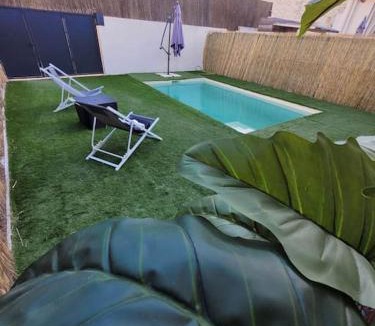 Vergeze Apartment | Studio de charme - Le Strelitzia