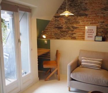 Graslin - Commerce Apartment | Studio de charme refait à neuf place Graslin