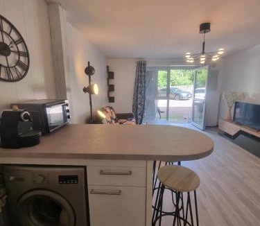 Semur-en-Auxois Apartment | Studio de l'Armançon