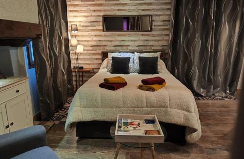 Genos Apartment | Studio de L'Auberge du château